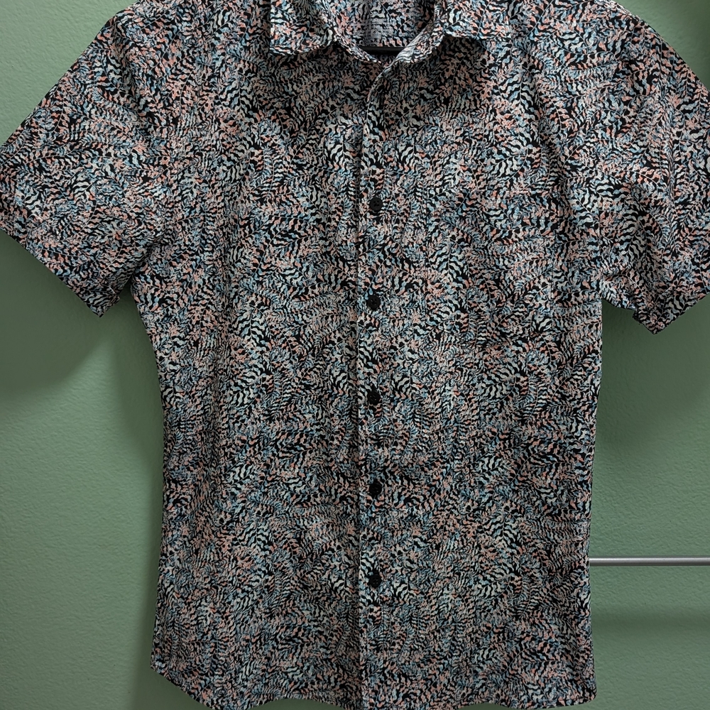Apt. 9 Men's Black and White Leaf Pattern Button Down Shirt